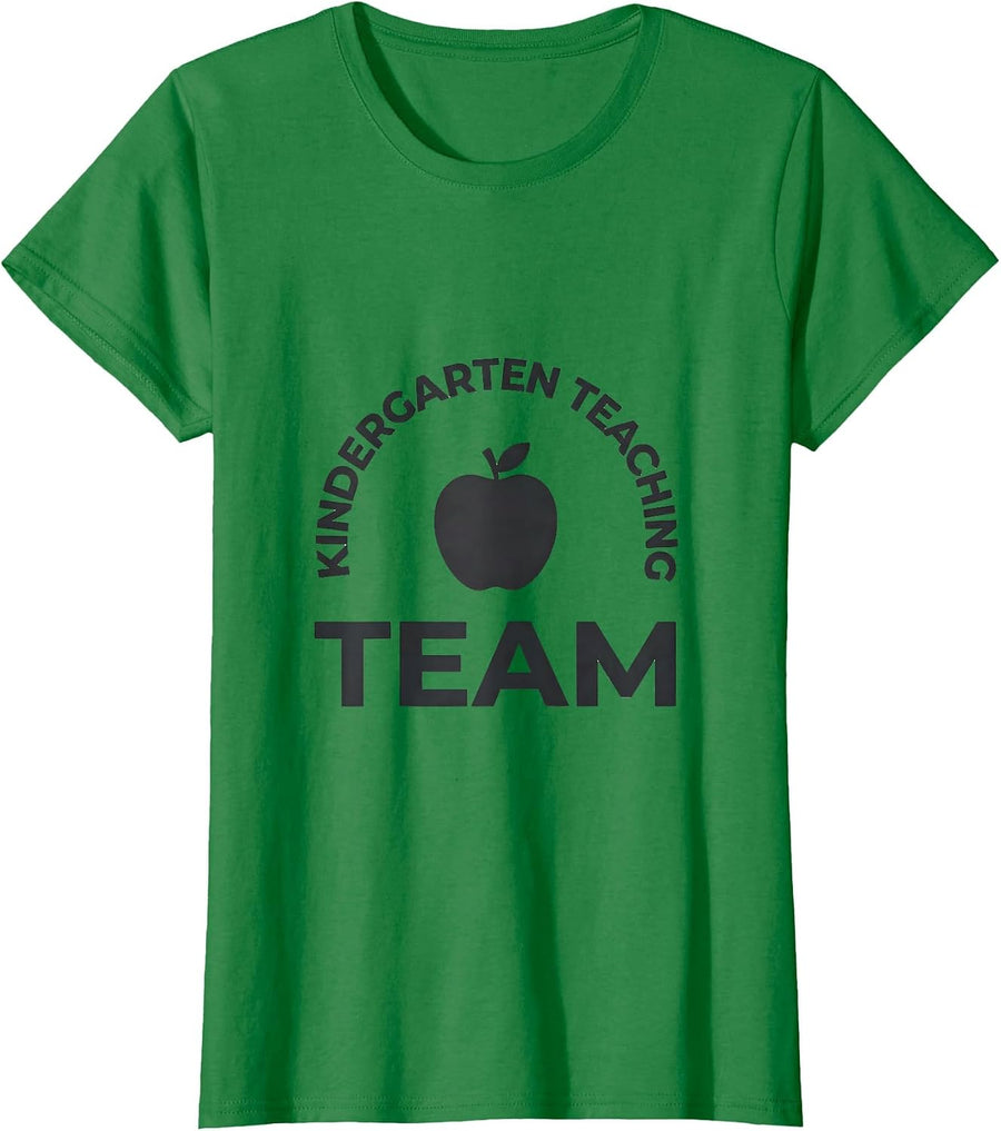 Women's Kindergarten Teaching Team Minimalist Apple Teacher T-Shirt - Kelly Green